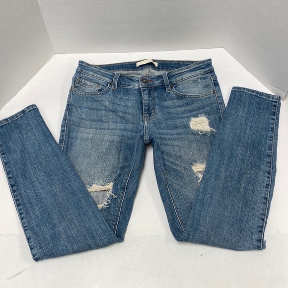 Daytrip Lynx Distressed Skinny Jeans - Picture 1 of 7